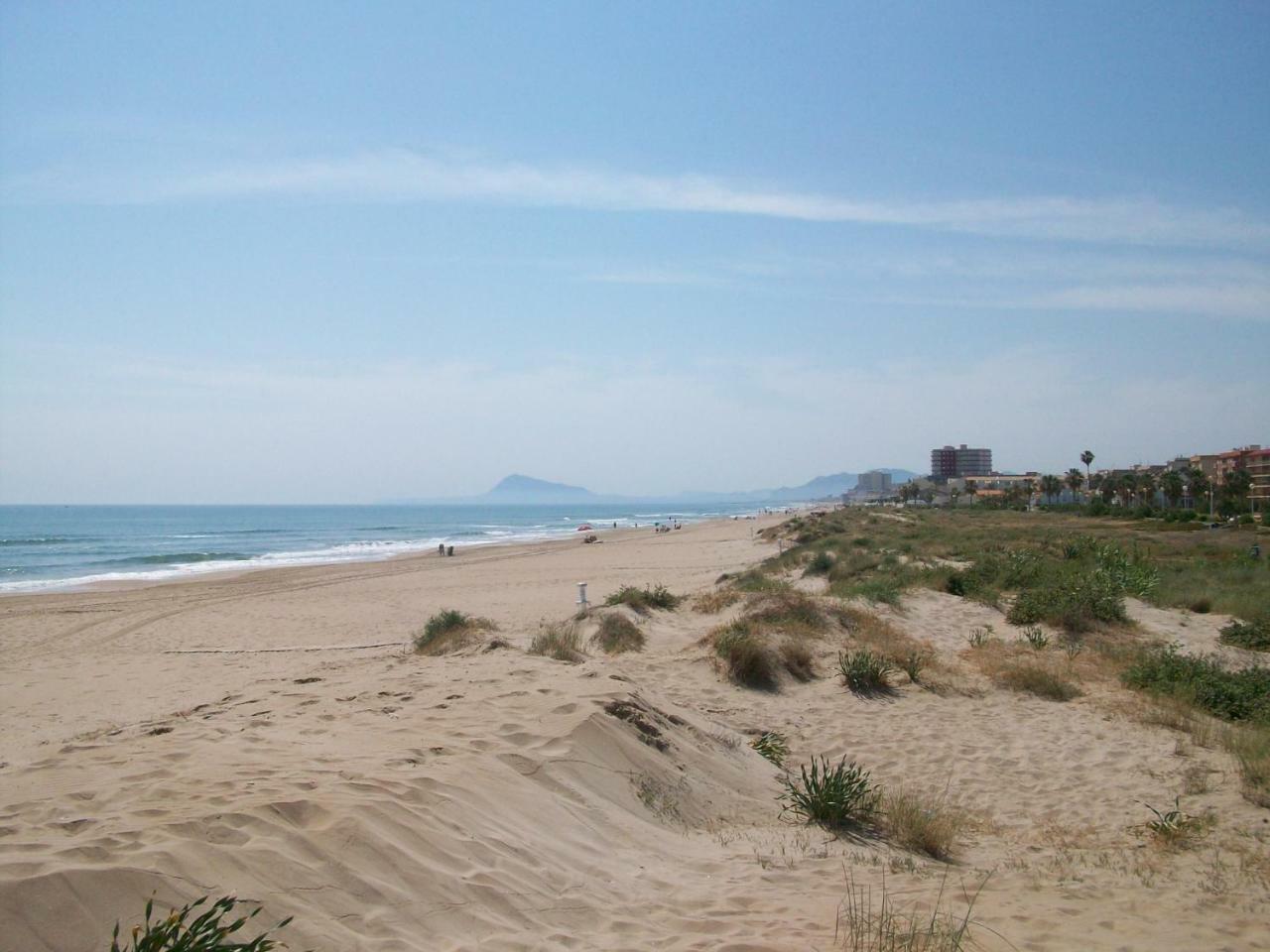 Neptuno Apartamento - Frente A La Playa Daimus Esterno foto