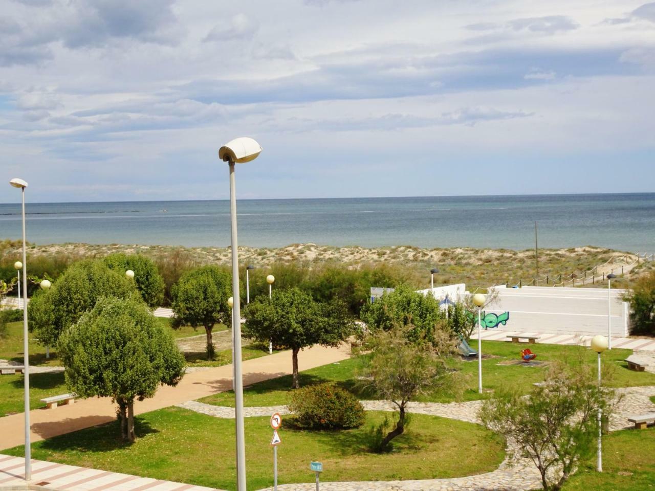Neptuno Apartamento - Frente A La Playa Daimus Esterno foto